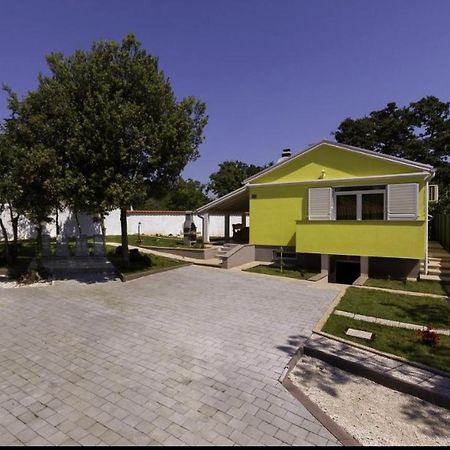 Kuca Za Odmor Dean Villa Pavicini Bagian luar foto