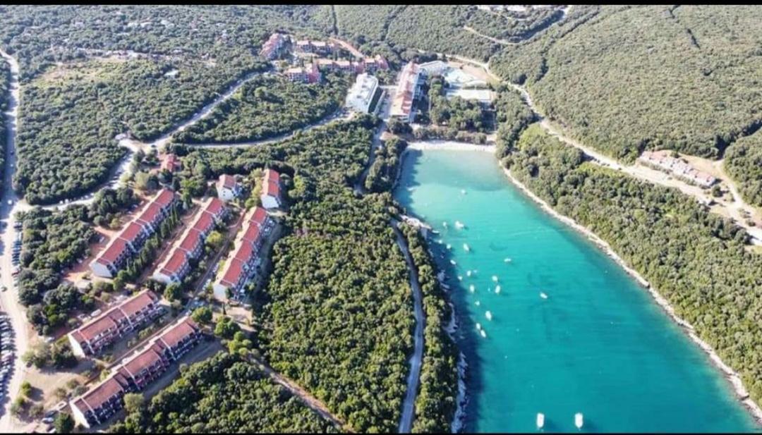 Kuca Za Odmor Dean Villa Pavicini Bagian luar foto